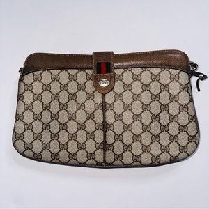 Gucci Vintage 80s Monogram GG Supreme Canvas Crossbody Shoulder bag